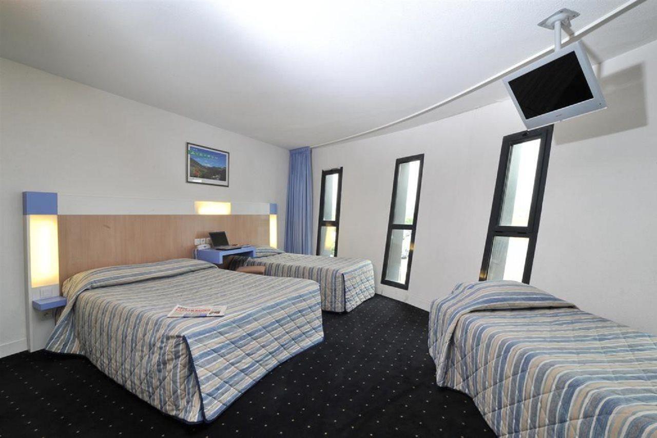 The Originals Access, Hotel Millau Sud LʼHospitalet-du-Larzac Esterno foto