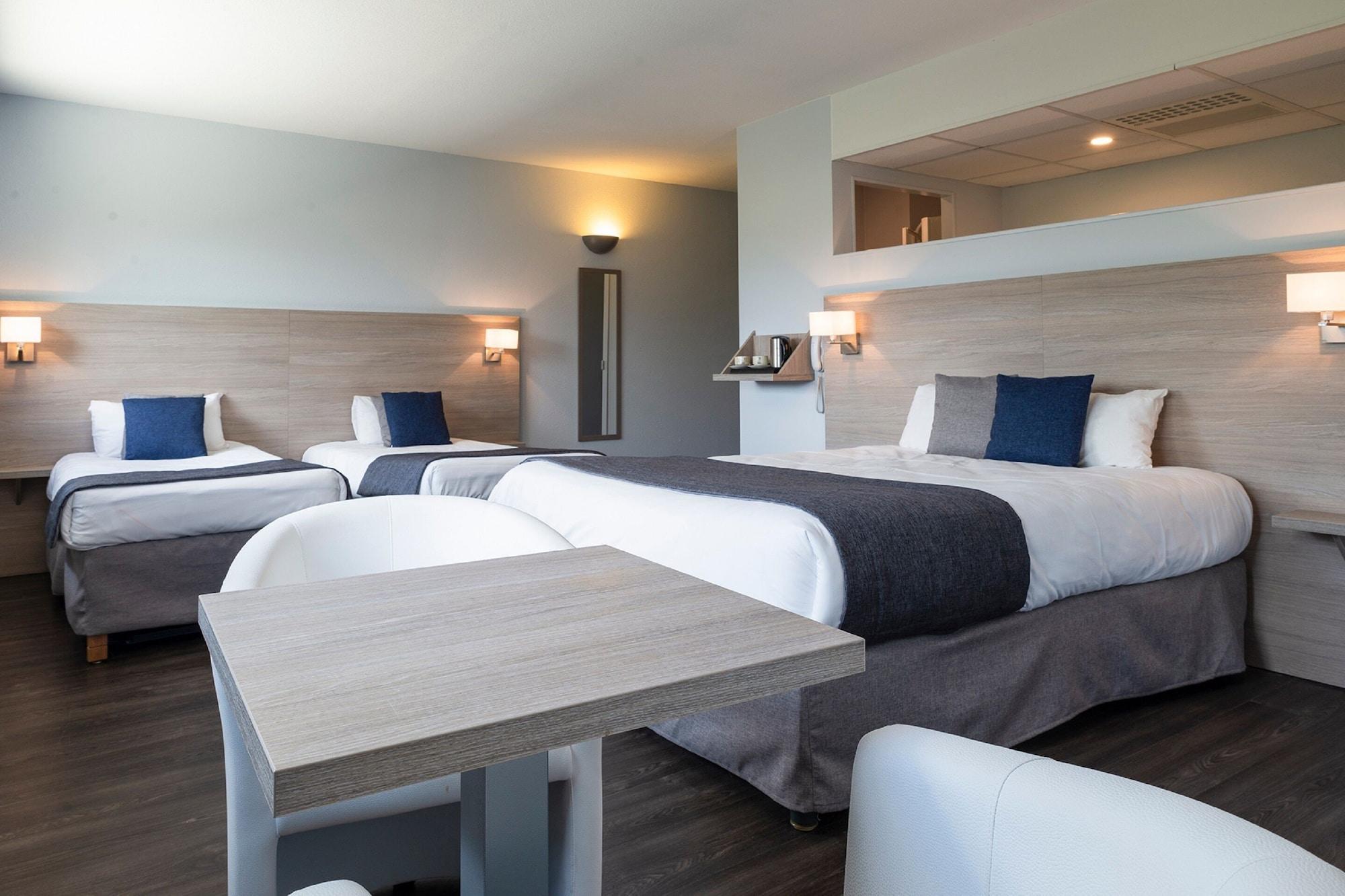 The Originals Access, Hotel Millau Sud LʼHospitalet-du-Larzac Esterno foto