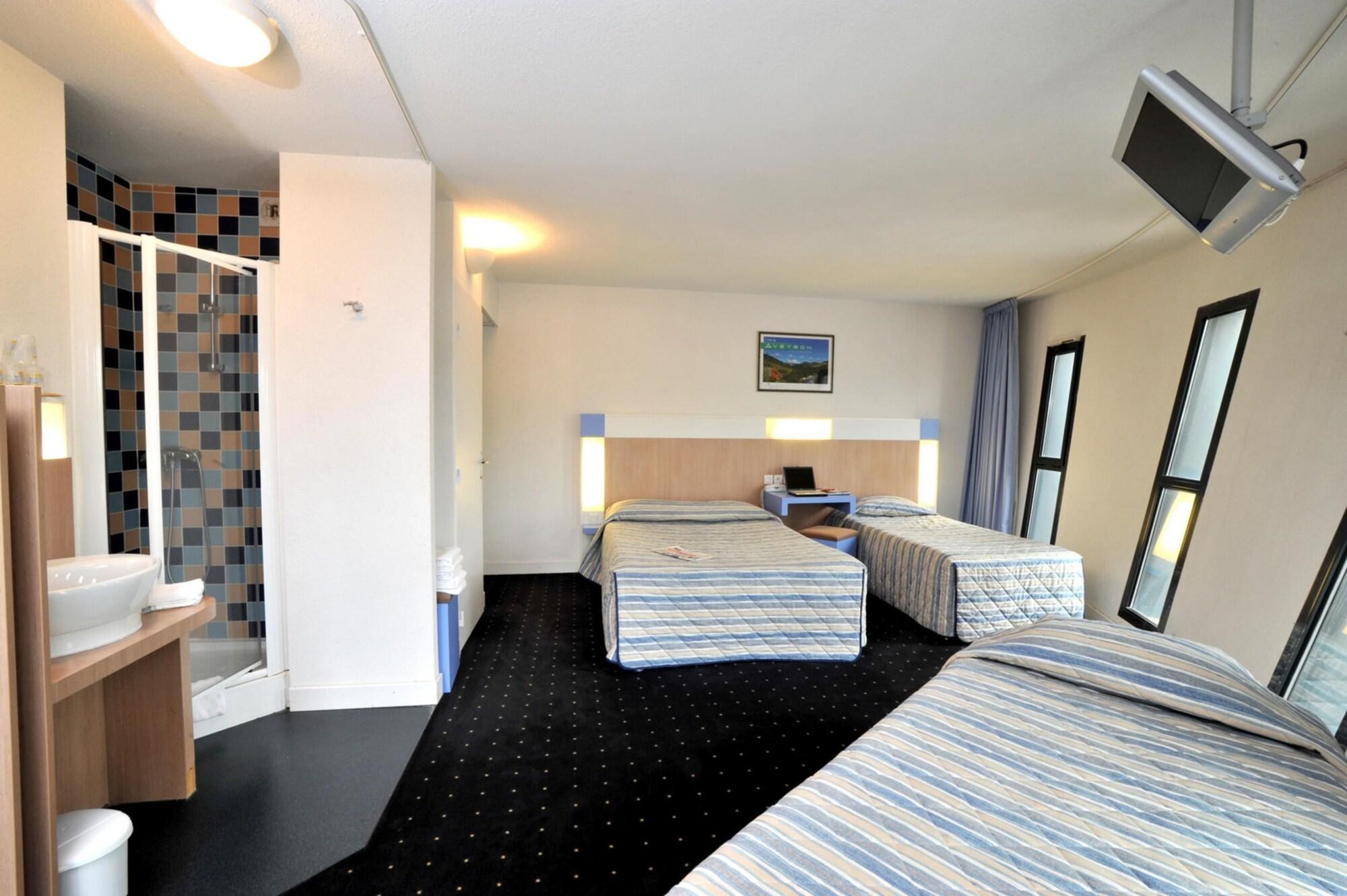 The Originals Access, Hotel Millau Sud LʼHospitalet-du-Larzac Esterno foto