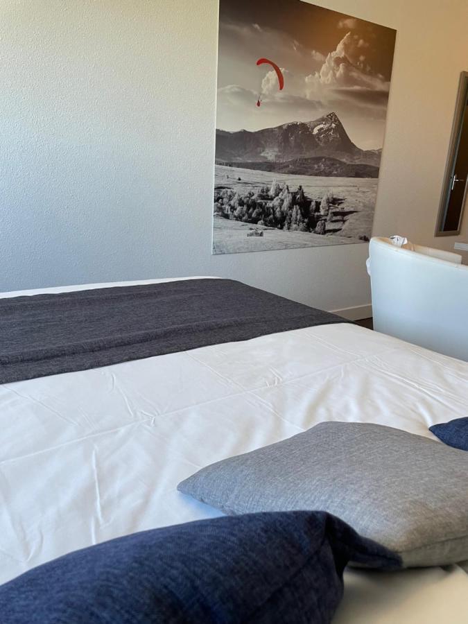The Originals Access, Hotel Millau Sud LʼHospitalet-du-Larzac Esterno foto