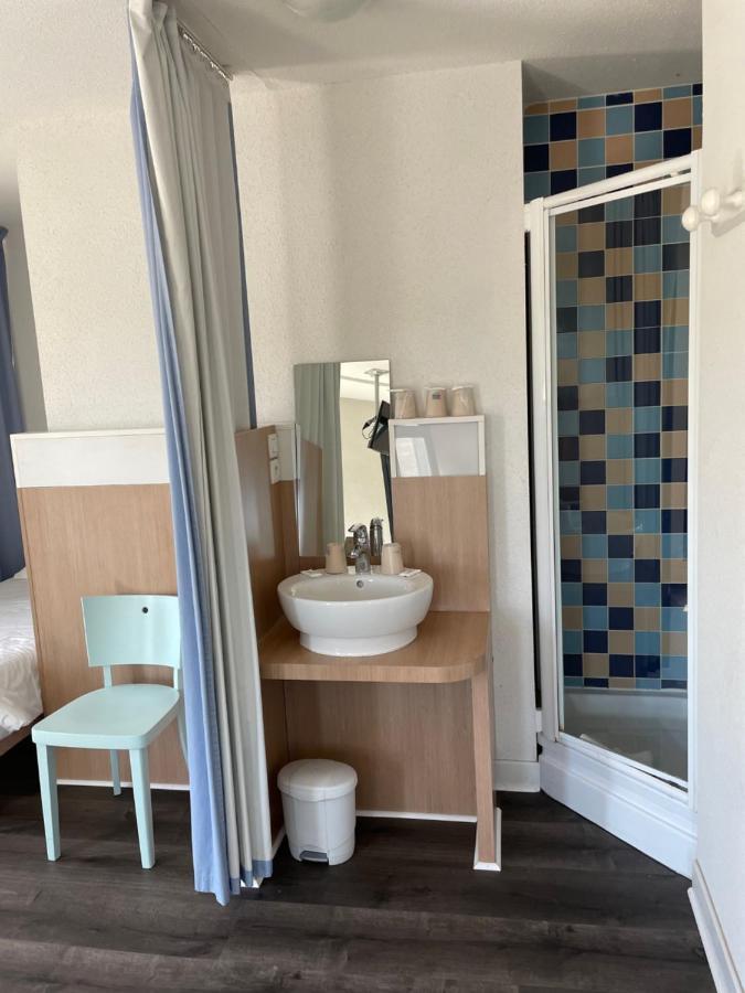 The Originals Access, Hotel Millau Sud LʼHospitalet-du-Larzac Esterno foto